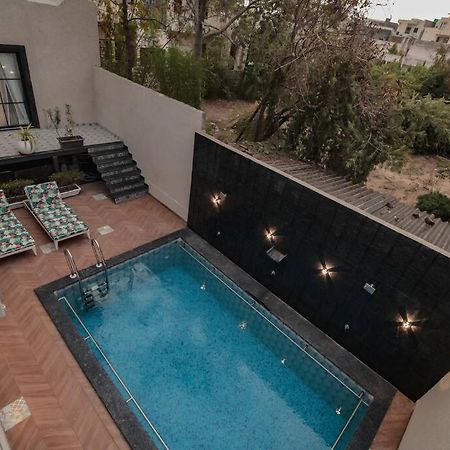 ג'איפור Saiba Outhouse- 4 Bed Room- Pool- Theatre- Partyhall- Garden & Terrace Sitting Area מראה חיצוני תמונה