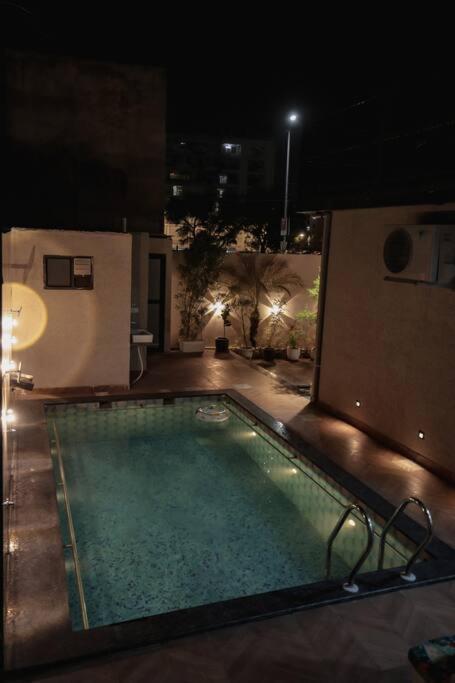 ג'איפור Saiba Outhouse- 4 Bed Room- Pool- Theatre- Partyhall- Garden & Terrace Sitting Area מראה חיצוני תמונה